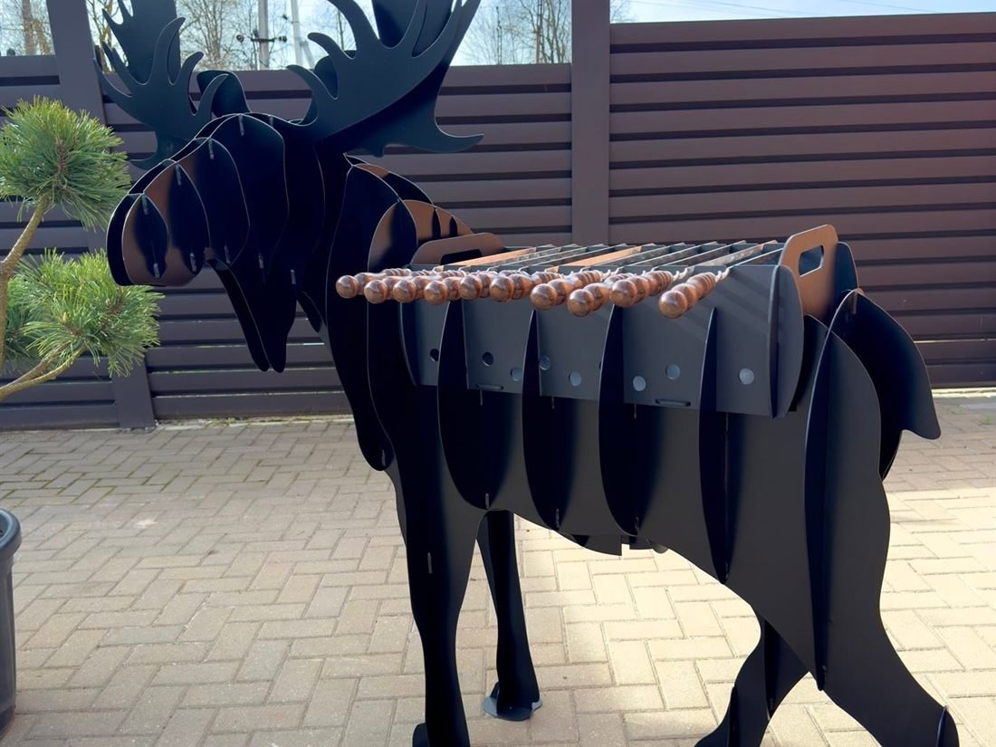 ZooGrill briedžio formos šašlykinė