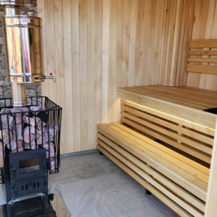 Pirties krosnelė su vandens katilu